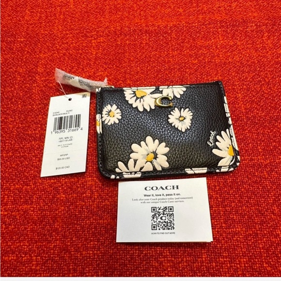 ❤️❤️❤️NEW coach card case/Keychain ❤️❤️❤️ - Picture 8 of 8